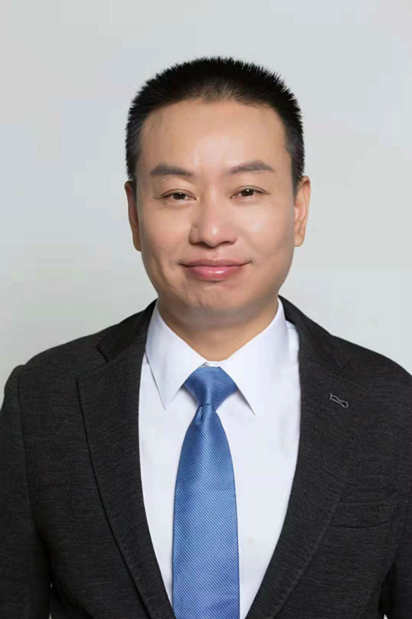 王皓個(gè)人照片_meitu_1.jpg 王皓個(gè)人照片_meitu_1.jpg